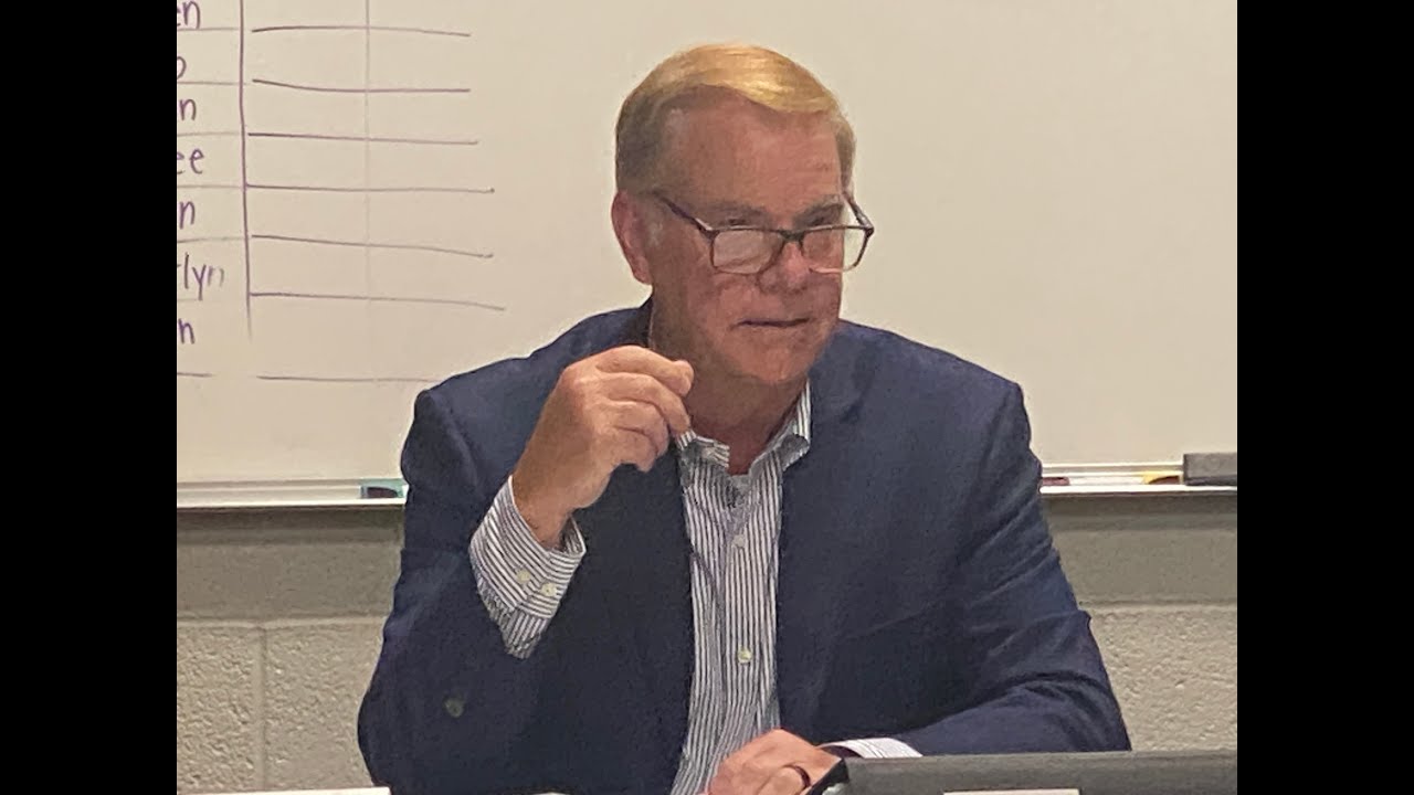 Superintendent Mendon CUSD # 4 - YouTube