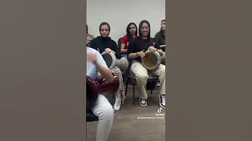 فنان الطبله اسمع يا استاذ انت والابله 