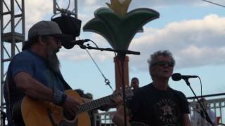Steve Earle with Rodney Crowell "Desperados Waiting For A Train" chords