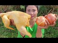 cooking chicken with onion -  eating  delicious