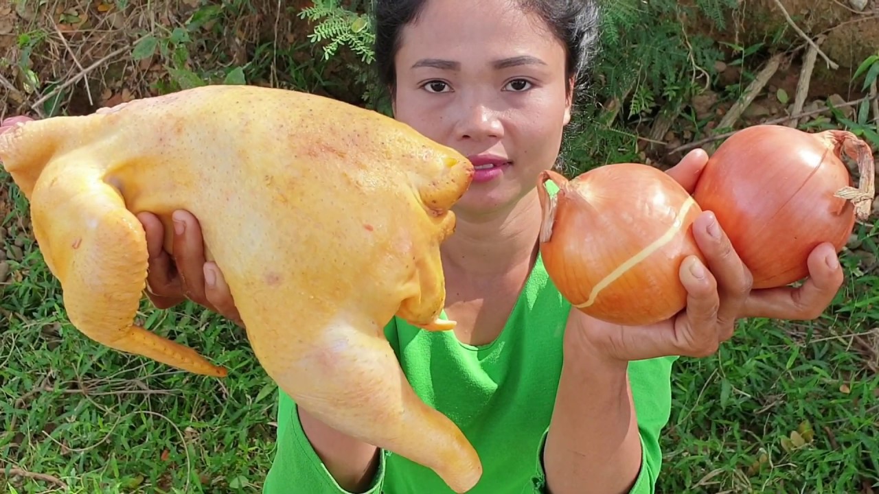 cooking chicken with onion - eating delicious - YouTube