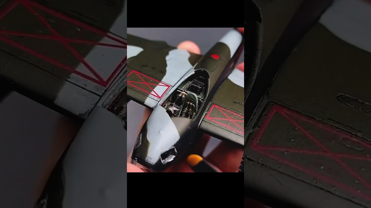 少し薄い色でハイライトを入れてエッジを際立たせる【AIRFIX 1/72 モスキート】