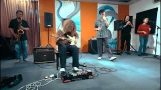 Quintet Improvisation -  suling, clarinet, tenor, electric guitar and voice