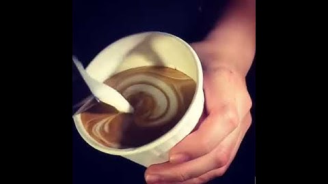 Latte art Empty heart