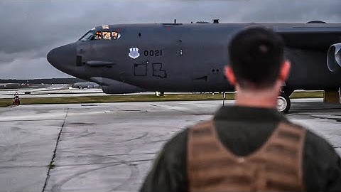 B-52 Stratofortress: Departing for Task Force Mission
