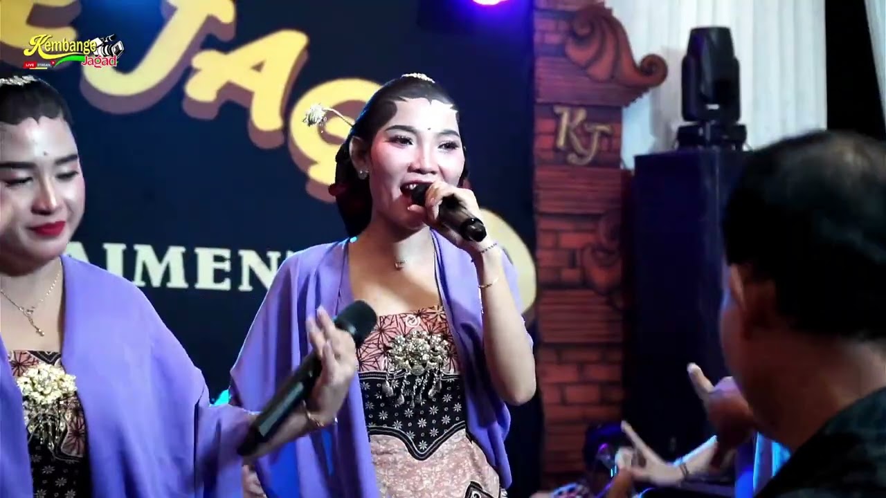 JOGEDE EGREL BANGET SAMBEL KEMANGI LANJUT GETU SORE SORE PADANG BULAN KEMBANGE JAGAD LENGGER -