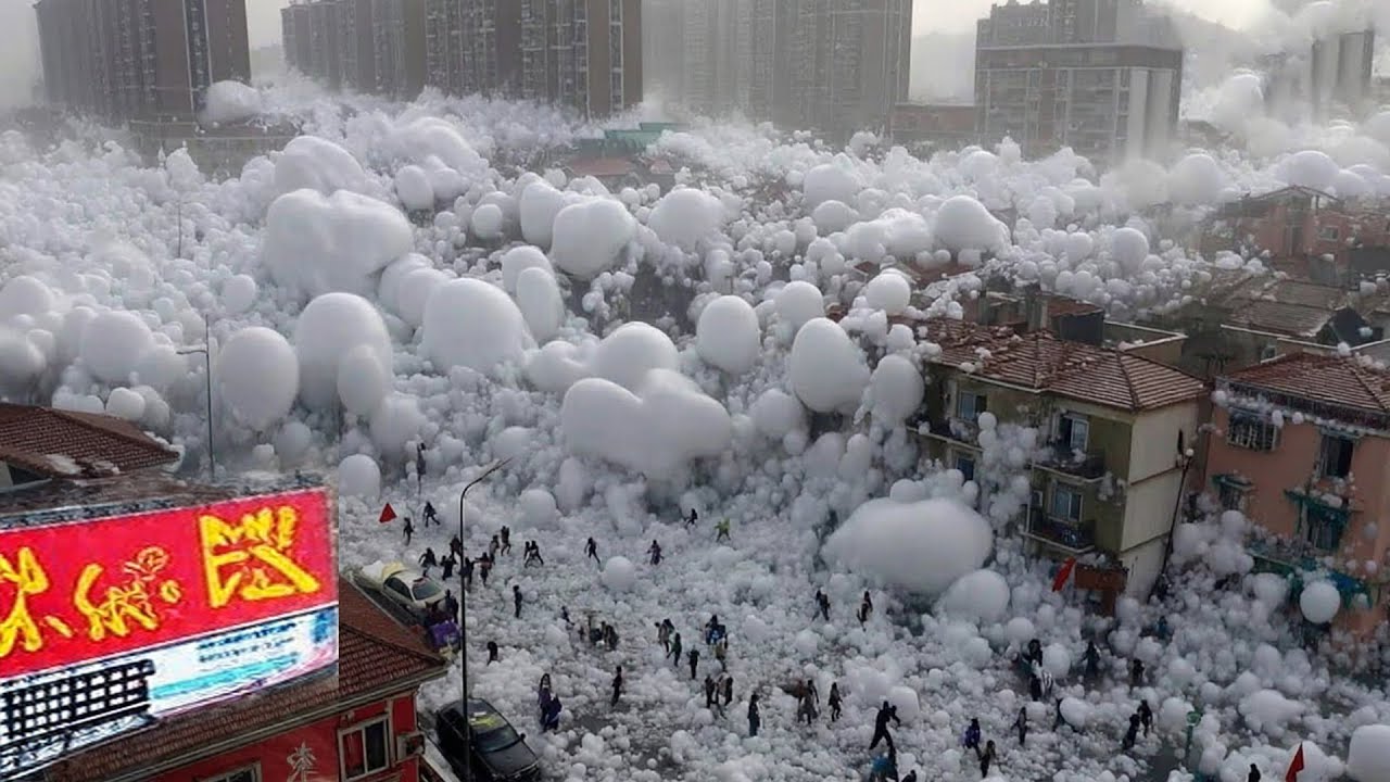 China in Chaos: Massive Hailstorm and Floods Devastate Sichuan — Roads Swept Away, Towns Cut Off