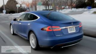 This brief video gives a tour of curvy road's new tesla, including
just tiny primer on what it's like to drive amazing electric car with
autopil...