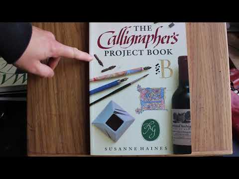 листаем: книга о каллиграфии The Calligrapher's Project Book