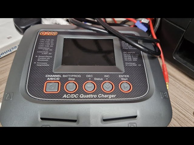 SkyRC Q200 4-Channel LiPo Charger Review - Oscar Liang