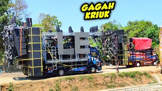 Download lagu GAGAH KRIUK‼️BREWOG LE & MAHARDIKA OTW START KARNAVAL GUMUKMAS JEMBER 