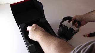 Asus ROG Delta Core unboxing