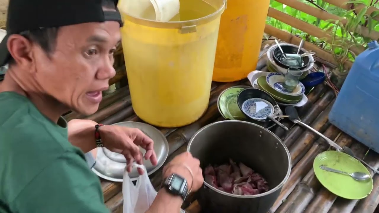 ‏قضاء رأس السنة في ‏قمة جبل ￼