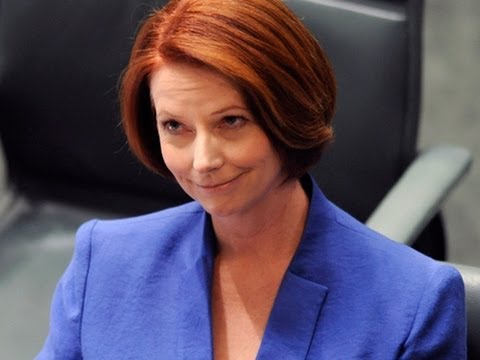 Video: Julia Gillard Neto vrednost