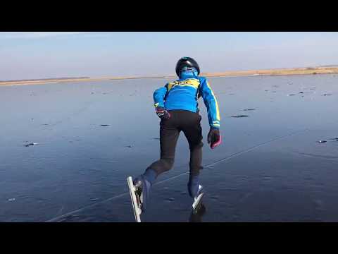 Achter Niels aan, natuurijs te Ilperveld (Landsmeer)