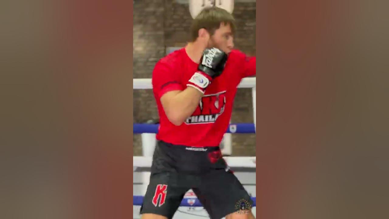 Боксер Алиев Аббас