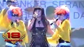 Dewi Persik - Goblok  (Live Konser Pasuruan 18 Februari 2006)