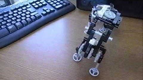 Lego Technic R 4 legs Walking Robot 3