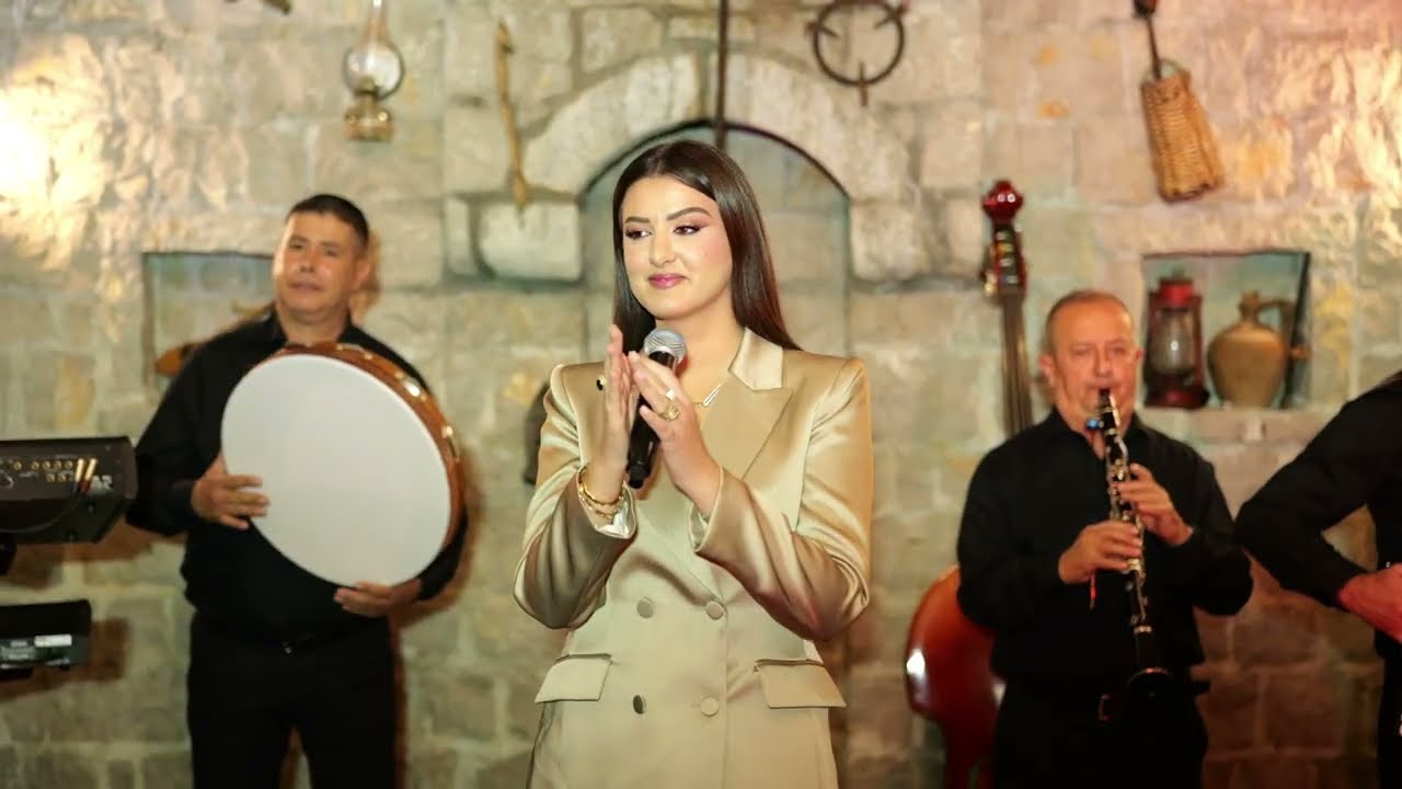 Egzona Salaj - Potpuri - Live - Gëzuar 2026 nga Ulqini