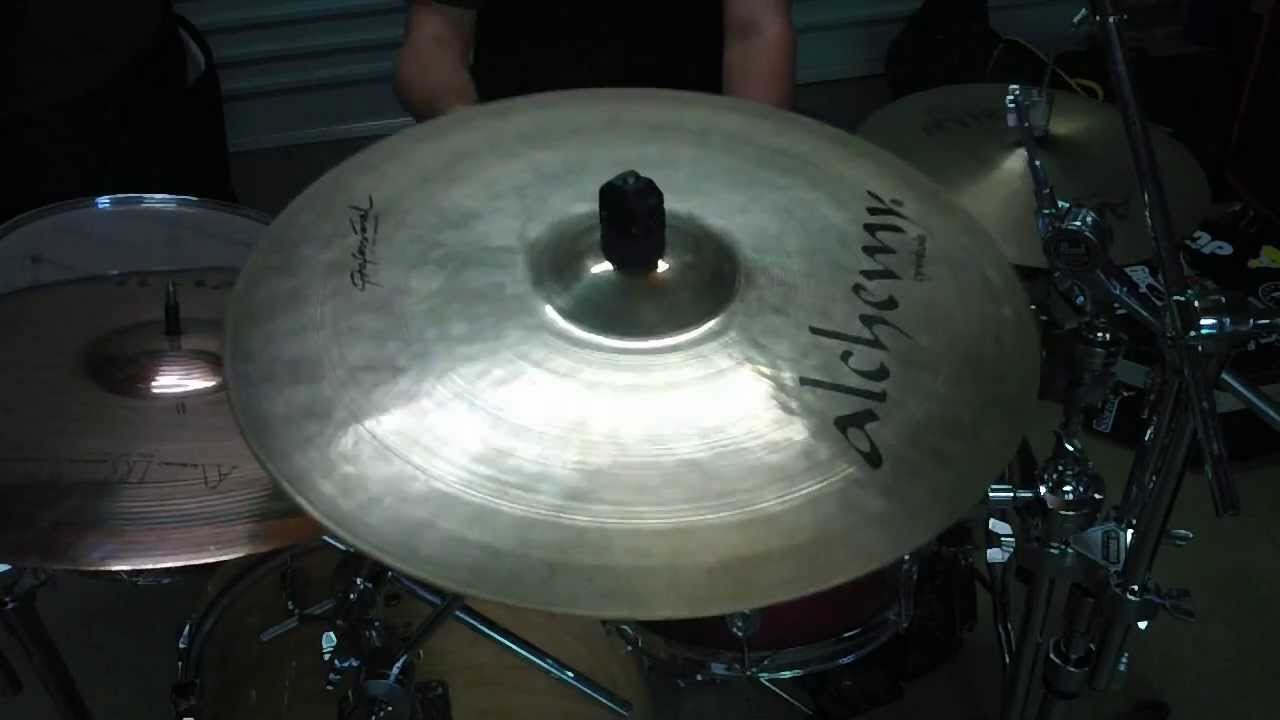 CRACKED 18" alchemy by ISTANBUL AGOP Professional sweet crash cymbal -  YouTube