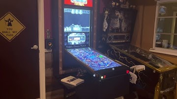 A quick demo of the folding virtual pinball table in use.