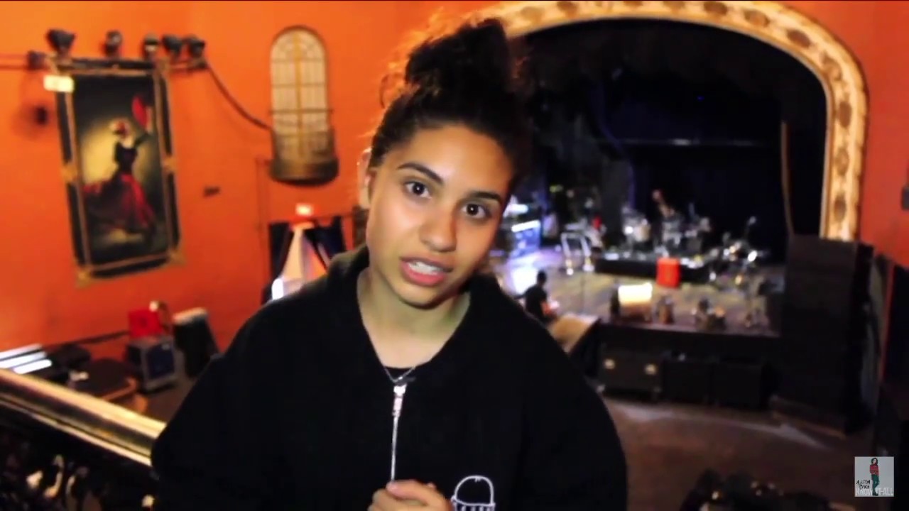 Alessia Cara - Funny, cute, best moments