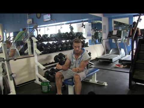 Reverse Grip Dumbbell Skull Crushers
