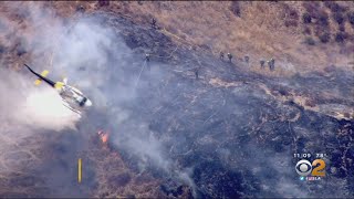 Small Brush Fire Breaks Out In Santa Clarita
