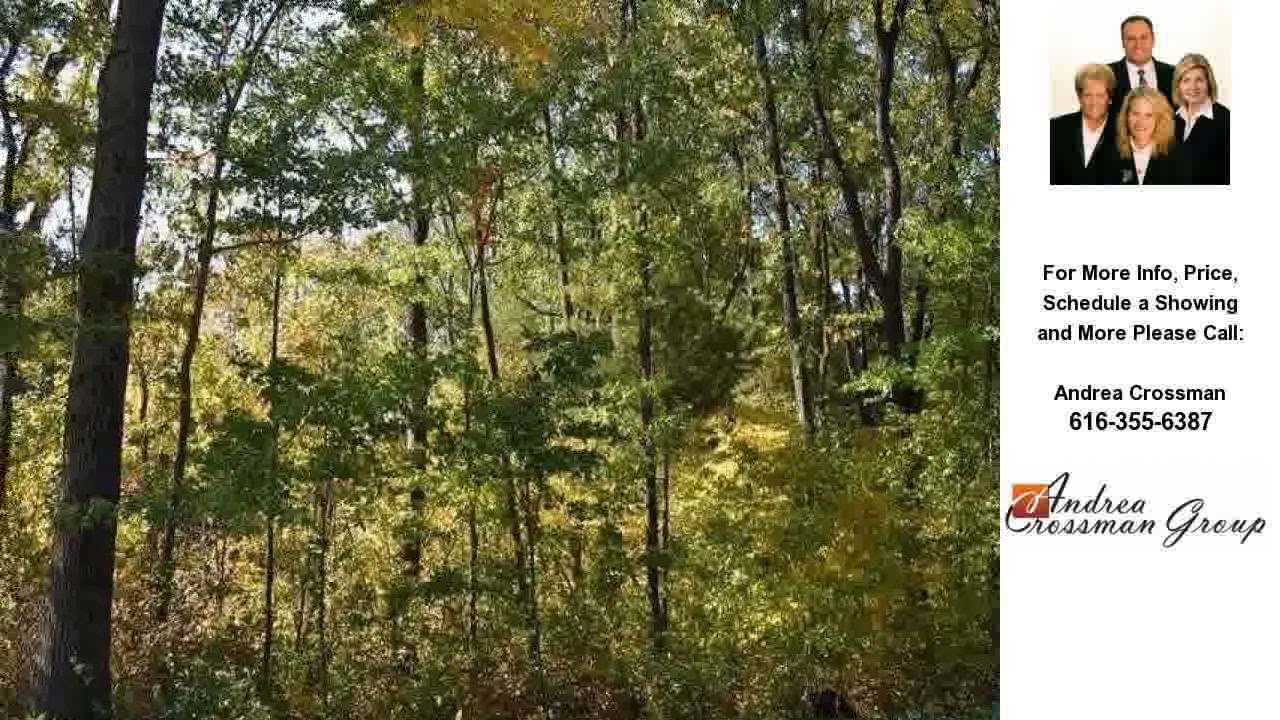 6430 Gaslight Cir, Saugatuck, MI Presented by Andrea Crossman.