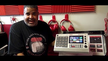 Unboxing the Akai MPC Live II Special Retro Edition