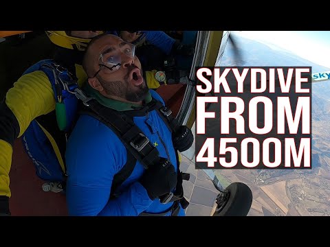 Видео: Каква е минималната височина за скок с парашут