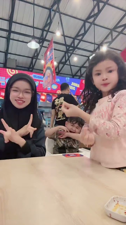 BETWEEN LIFE AND DEATH #myshamahessa #trending #funny #fypシ゚viral #dance #viraltiktok #enterhome