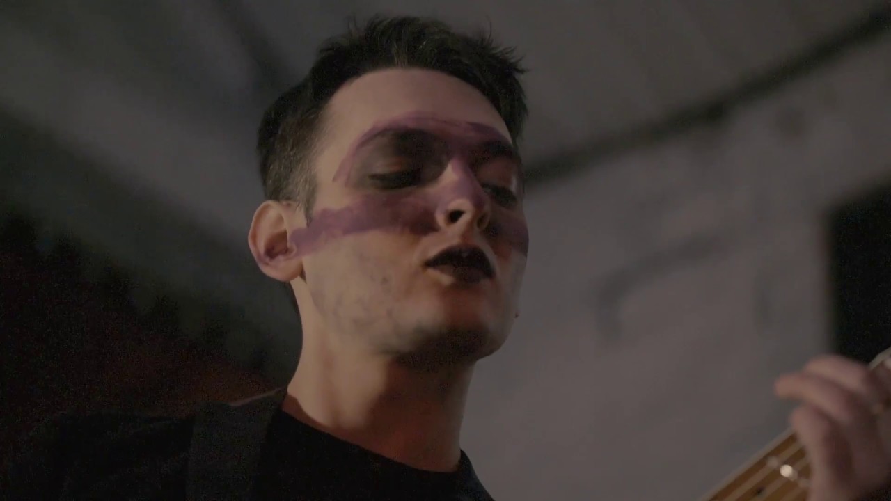 "Cannelure" (For Sailor Jerry Version) - The Naked Feedback auf YouTube ansehen "Cannelure" (For Sailor Jerry Version) - The Naked Feedback auf YouTube ansehen