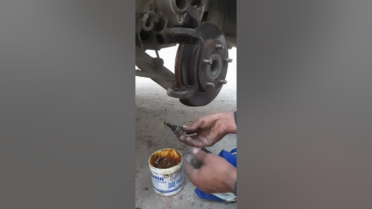 how to break caliper pin greasingkashi mechanic isuzu YouTube