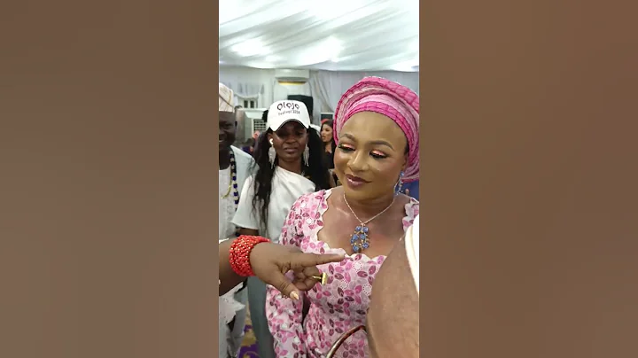 Olori Mariam Ogunwusi And Dr Princess Toyin Kolade Iyalaje Oodua On  Dancing Competition (2)