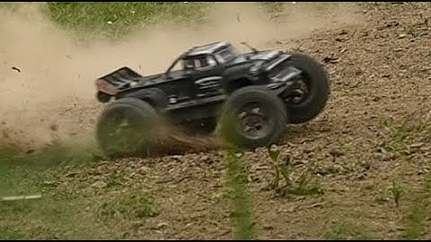 Arrma Notorious 6s V5 // Dusty Bash // Cinematic RC Video