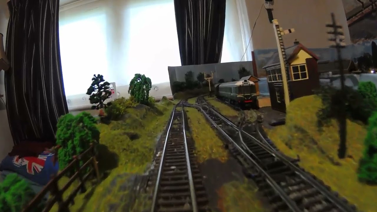 ROYS RAILS front run