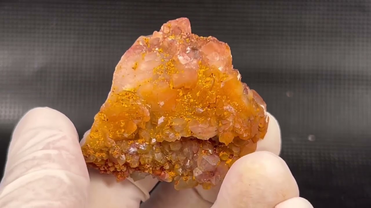 南アフリカ・オレンジリバー産レッドヘマタイト水晶 31.0g