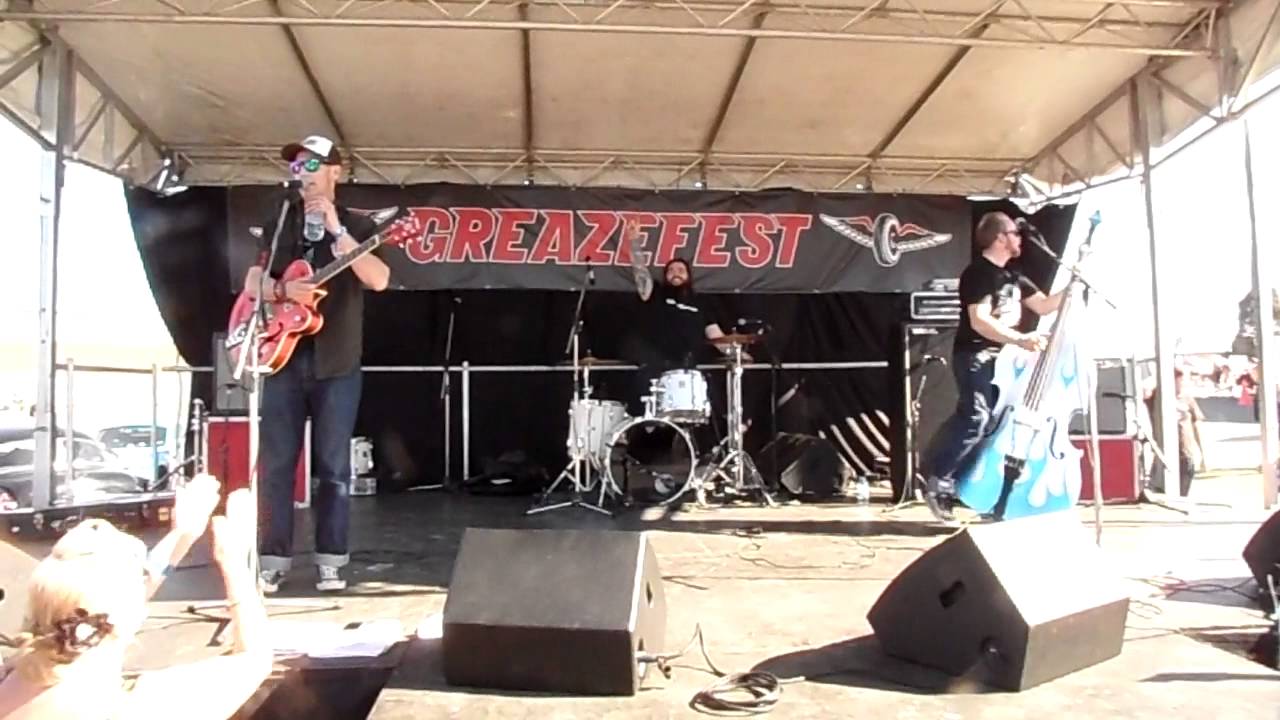 Flat Trackers at Greazefest 2014