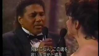 Linda Ronstadt & Aaron Neville  - "Don't Know Much"