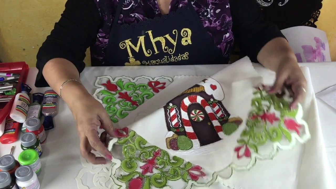 Como usas glitter acilex en Camino de mesa navideño// por Miss Dory// parte 2/3