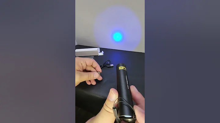 Yooperlites Mini 365nm uv Flashlight