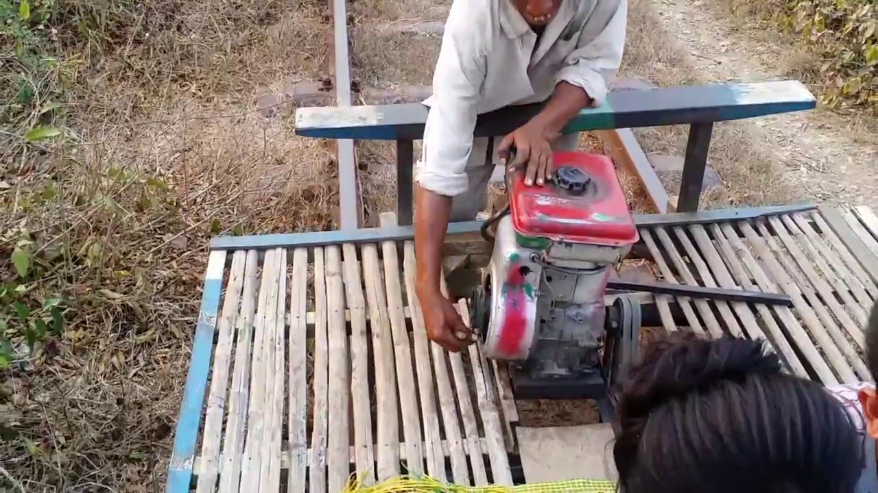 Full 8mins view of Norry riding (Bamboo Train) Battambong 