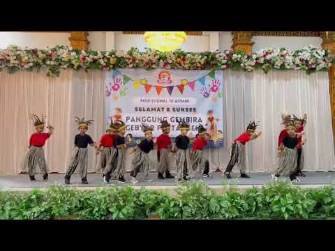 Tarian yamko rambe yamko ~ koreo by Miss Meti Siswa Siswi TK Asyami 2024-2025