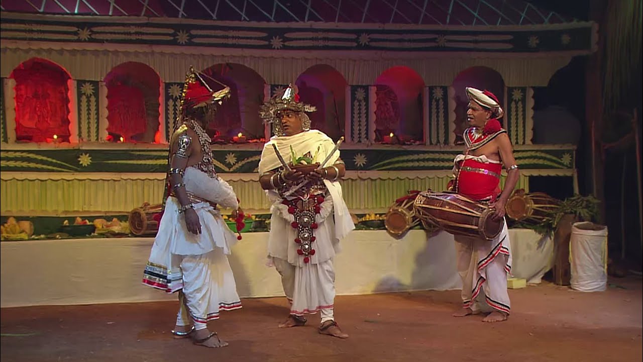 24. Guruge Malawa - Kohomba Kankariya - Kandyan dance