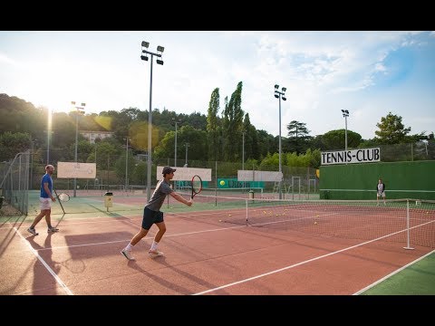 Vidéo: Comment S'est Passé Le Championnat De France De Tennis