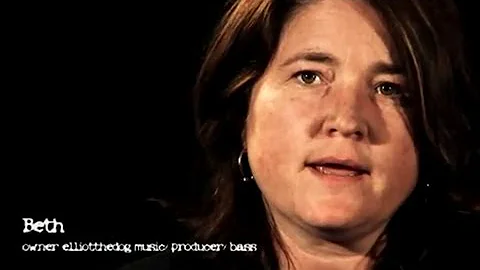 Beth Ladwig - Bitter Sober Producer, Bassist, Elli...