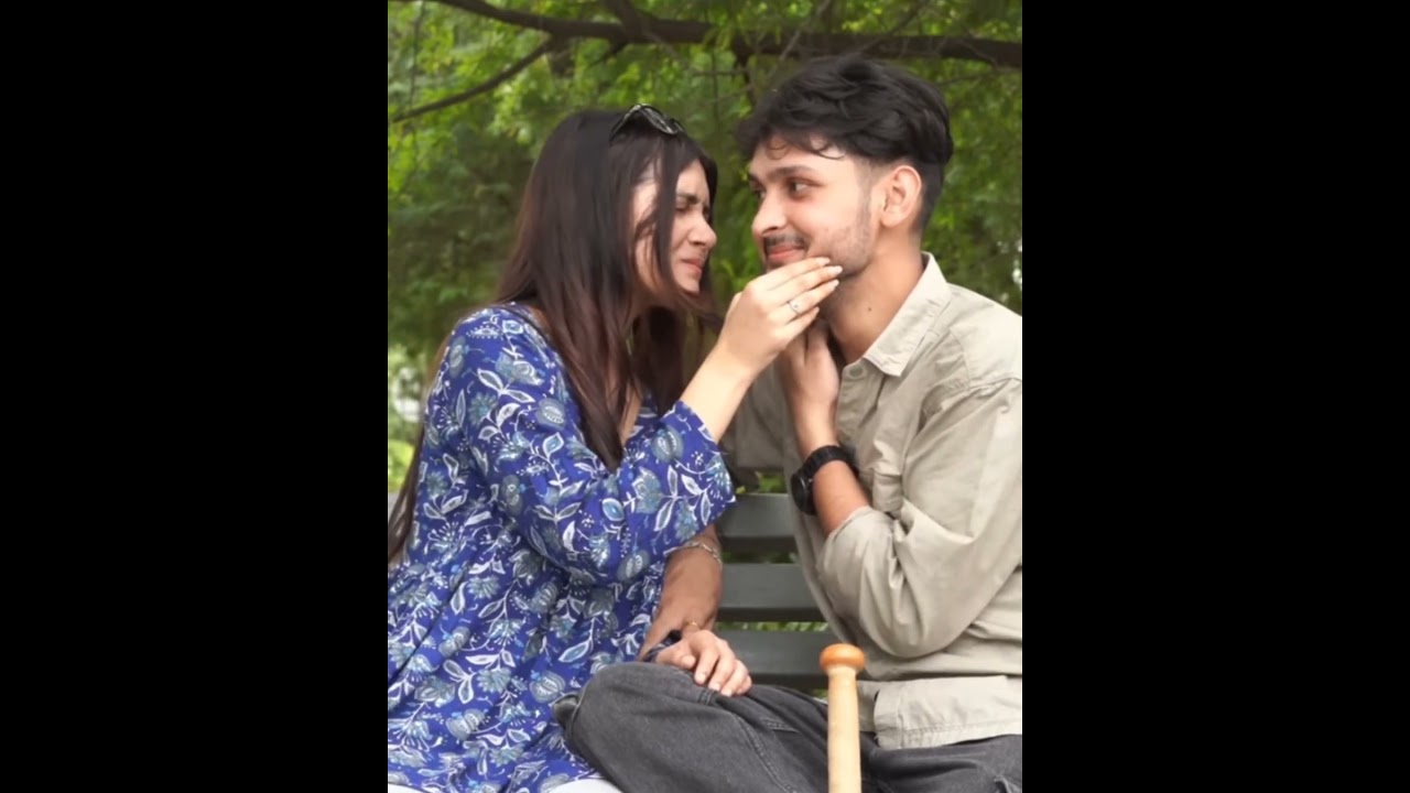 Ruhi ne mujhe kiss kardiya 💋!! Harshit prank tv.