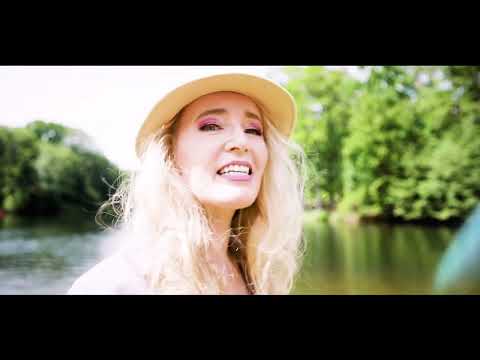 Lyane Hegemann "Will dass Du bleibst" Offizielles Musikvideo (Popschlager, Schlager, Dancepop)