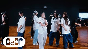 NewJeans (뉴진스) 